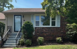 1131 Atlanta St, Florence, AL 35630