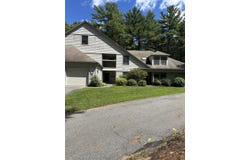 17 Wildwood Circle, Portland, ME 04103