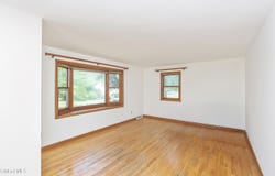 25 McCombe Drive, Bethlehem, NY 12054