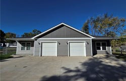 30 E 7th Street, Adrian, MO 64720