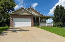 101 Robby Lane, Farmington, MO 63640
