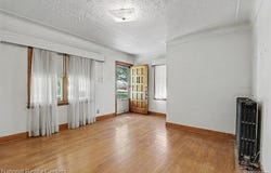 5797 Artesian Street, Detroit, MI 48228