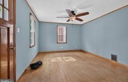 149 CEDAR Avenue, WESTVILLE, NJ 08093