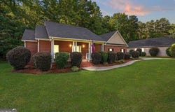 121 Brandy Chase, Carrollton, GA 30117