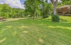 233 County Road 59, Chesapeake, OH 45619