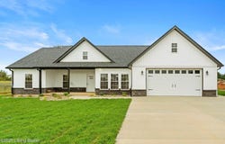 88 Betty Boyd Ln, Brandenburg, KY 40108