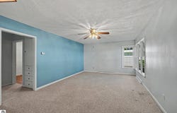 131 Riverside Drive, Alma, MI 48801