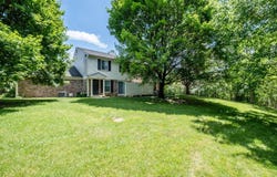 7749 Lake Ridge Drive, Waterford, MI 48327