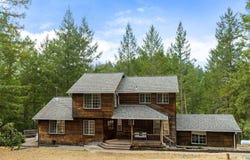 6900 Timber Drive, Sebastopol, CA 95472