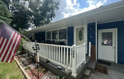1806 Barr Street, Hillsdale, MI 49242