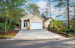 54 Wintergreen Drive, Brevard, NC 28712