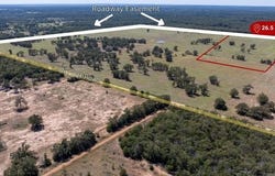 1078 Old Pin Oak RD, Paige, TX 78659
