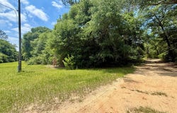 Grove Road, Hartford, AL 36344