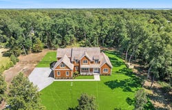 80 Deer Run, Southold, NY 11971