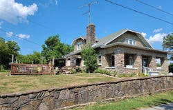 159 E Walnut Street, Mt. Olivet, KY 41064