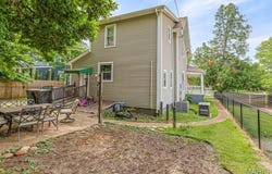 805 W Columbia Street, Farmington, MO 63640