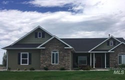 4150 E 3200 S, Hansen, ID 83334
