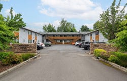 3925 SW Multnomah BLVD, Portland, OR 97219