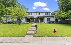 56 Marchelle Avenue, Springfield, IL 62702
