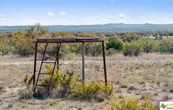 716 Summit Ridge Trail, Johnson City, TX 78636