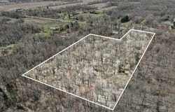 28639 M-40, Paw Paw, MI 49079