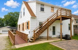 206 S 3rd Street, Kentland, IN 47951