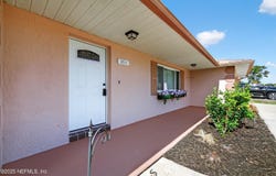 1855 E CHAPEL Drive, Deltona, FL 32738