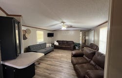 207 Cloverdale Dr, Theodosia, MO 65761