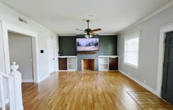 203 E Prairie Lane, Ash Grove, MO 65604