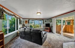 85131 CLOVERDALE RD, Creswell, OR 97426