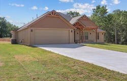 23490 Wolf Valley Road, Wister, OK 74966