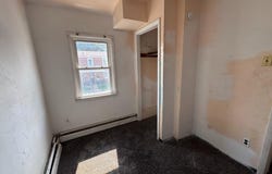 37-39 S SYCAMORE AVENUE, CLIFTON HEIGHTS, PA 19018