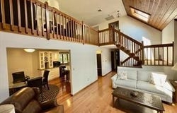 5 Oakwood Drive, Sagamore Beach, MA 02562