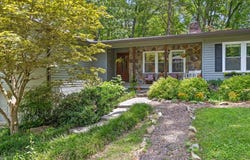 1617 Devlan Forest Lane, Signal Mountain, TN 37377