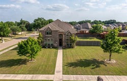 1600 Stray Horn Drive, DeSoto, TX 75115