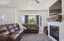 2447 W 2000 N, Clinton, UT 84015