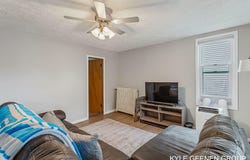 25 W 14TH STREET, HOLLAND, MI 49423