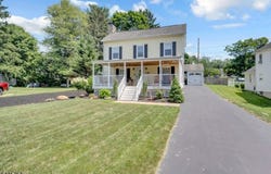 26 Mackenzie Rd, Hampton Boro, NJ 08827-3003