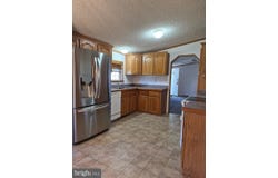 1404 SNARES Way, BEAR, DE 19701