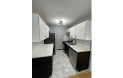 702 Barclay Manor, Balmville, NY 12550