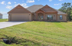 23490 Wolf Valley Road, Wister, OK 74966