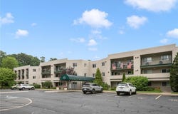 31 Devereux Avenue, Providence, RI 02909