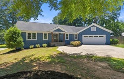 105 Walker Road, Campobello, SC 29322-948