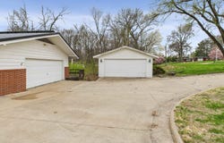 3295 Middle Road, Keokuk, IA 52632