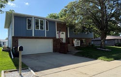 410 N 6th Street, Winterset, IA 50273