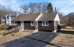 51 Superior Ave, Dracut, MA 01826