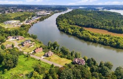 231 Waters Edge Way, Lenoir City, TN 37771