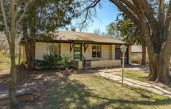 1335 W Olive, El Dorado, KS 67042