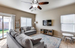 13585 N 87TH Drive, Peoria, AZ 85381