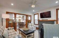 321 S 23RD Street, Quincy, IL 62301